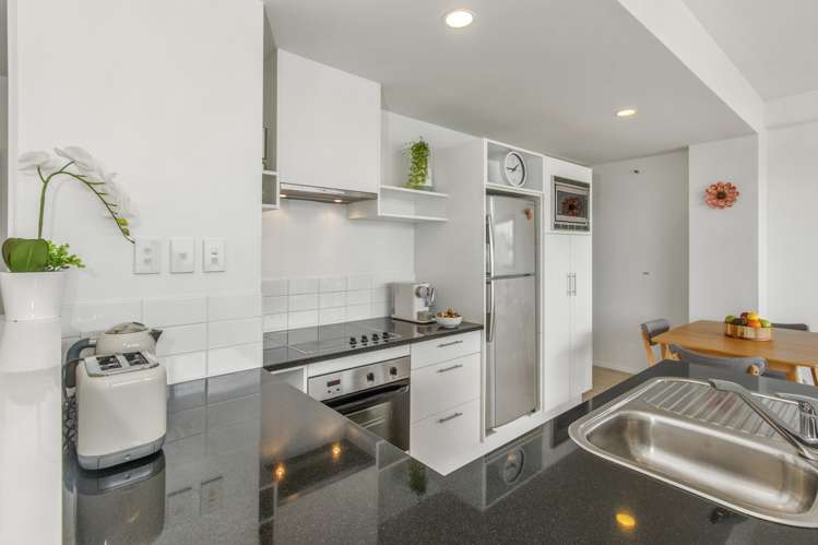 56 Fisher-Point Drive Auckland Central_6