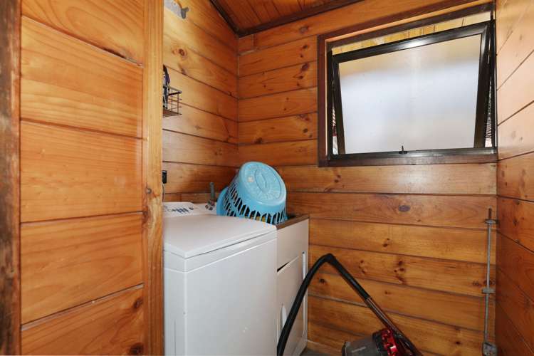 24a Barnard Road Fairy Springs_9