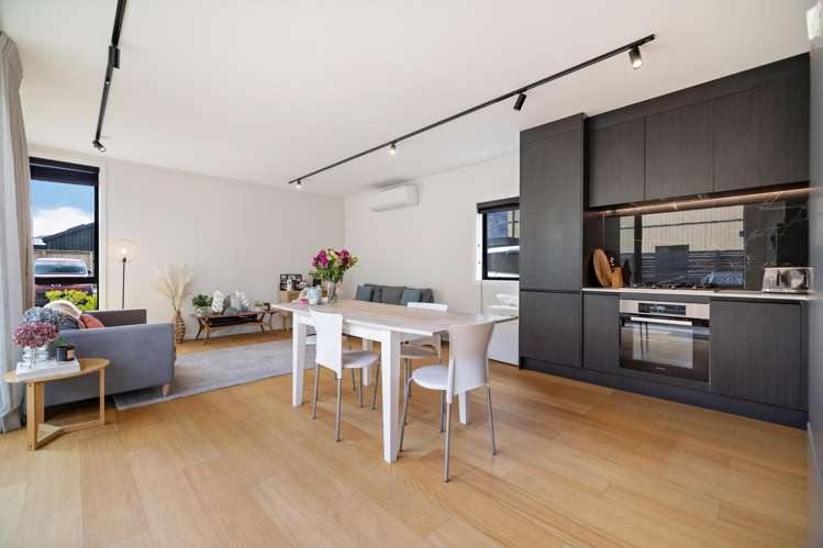 62 Casterway Crescent Jacks Point_2