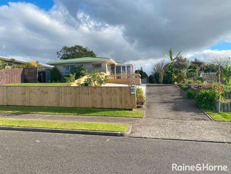 140 Kingswood Road_0