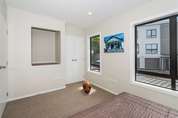 22/17 Georgia Terrace Albany_11