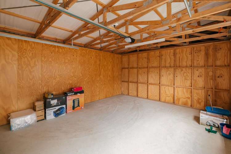 8A Cuba Street Takaro_14