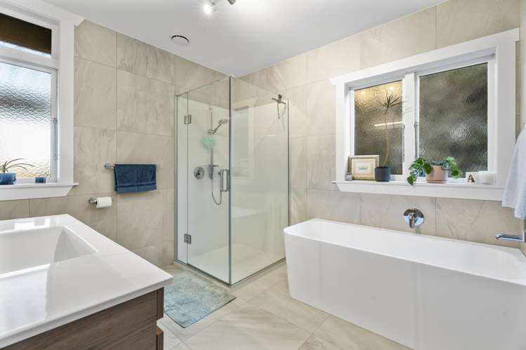 8 Highland Road Mount Albert_13