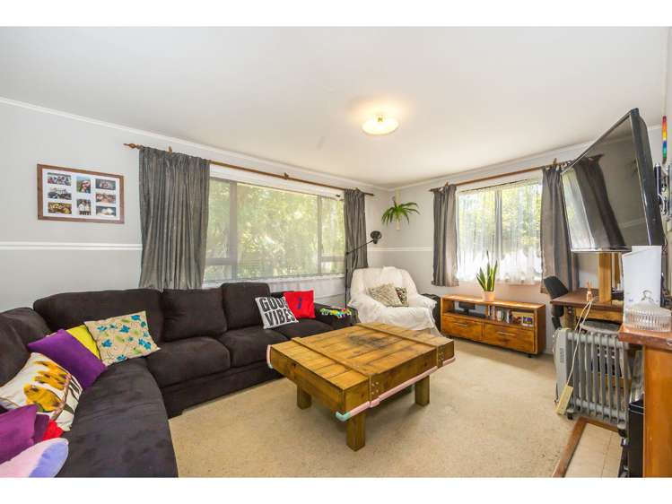 12 Chippendale Crescent Birkdale_8