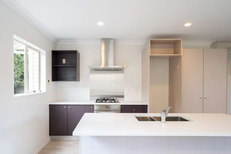 10a Trafalgar Street Johnsonville_10