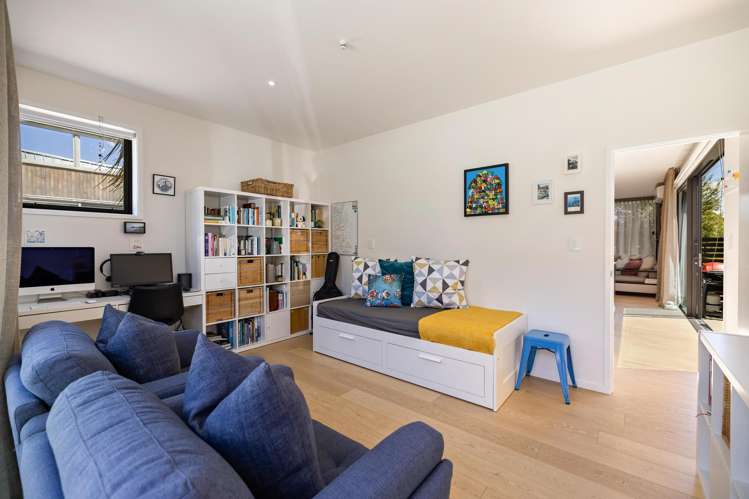 27a Falconer Rise Jacks Point_12