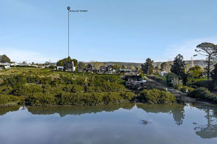 39 Elliot Street Riverhead_23