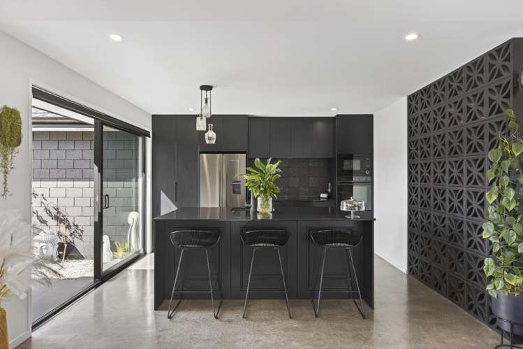 44 Coby Sydney Drive Bell Block_13