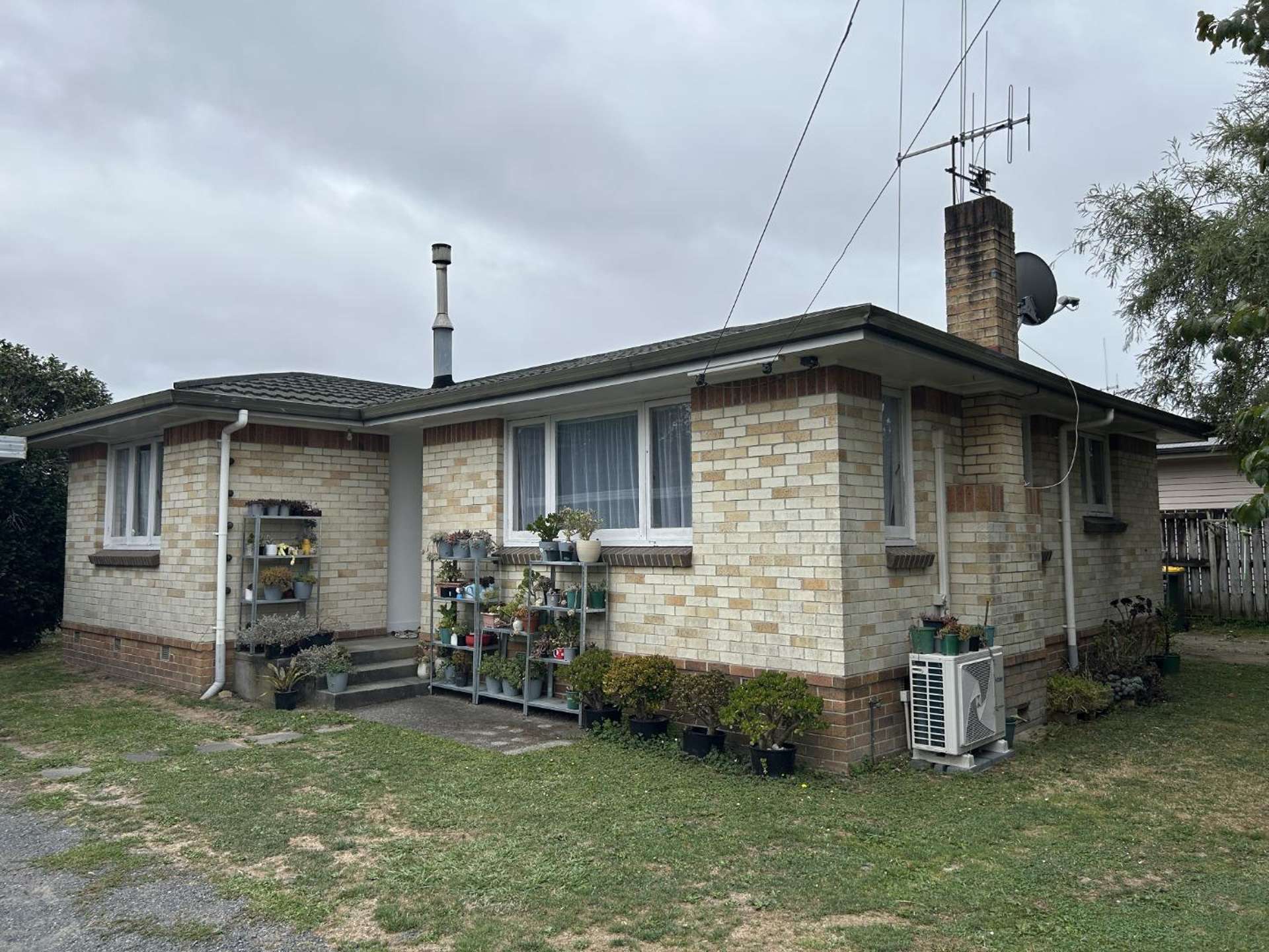 3 Bruce Avenue 1071_0