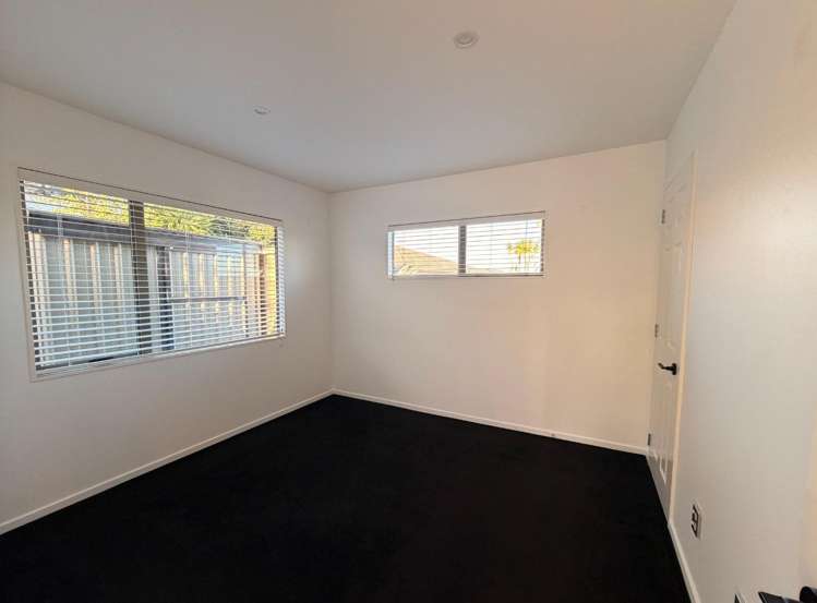 28a Ballymore Drive Albany_5