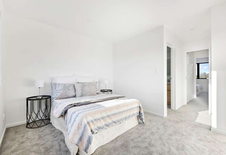 Unit 5/ 101-103 Botany Road Botany Downs_2