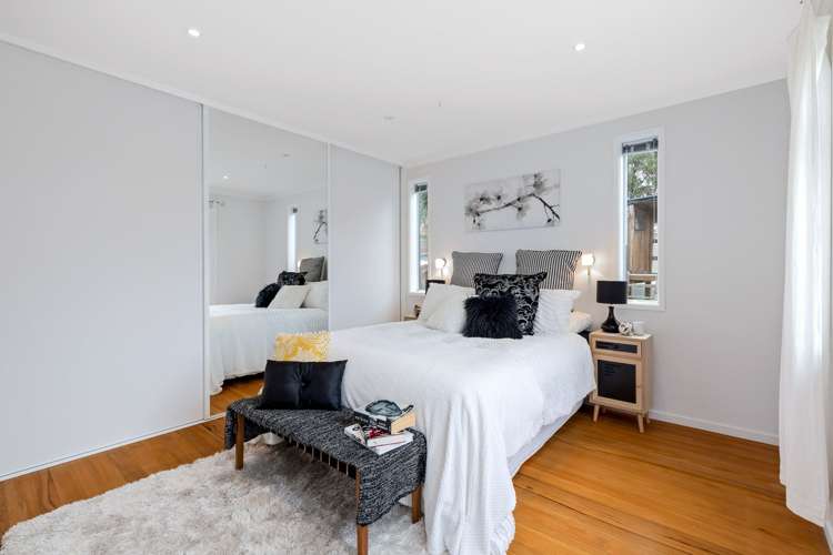 42 Philomel Crescent Bayswater_10