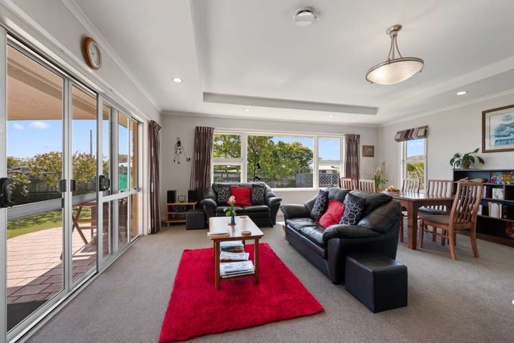 12 Riley Crescent Redwoodtown_10