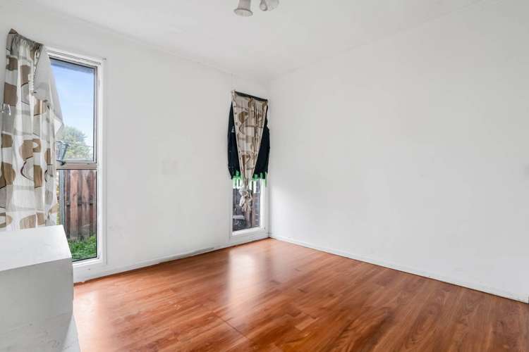 2/11 Latham Avenue Pakuranga_6