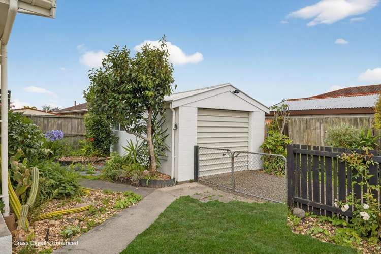 2/80A Brynley Street Hornby_17