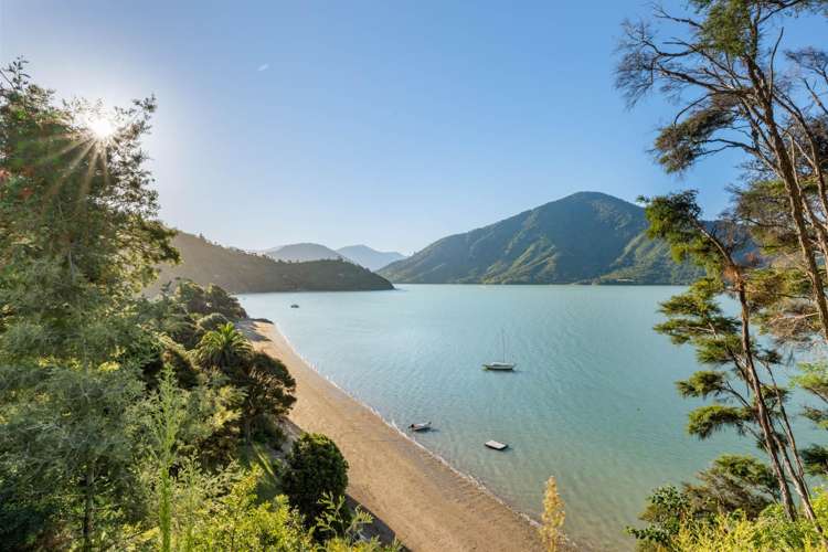 170 Moetapu Bay Road Moetapu Bay_20