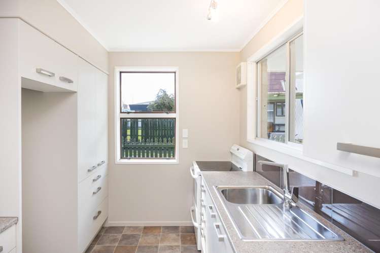 83 Main Street Foxton_14