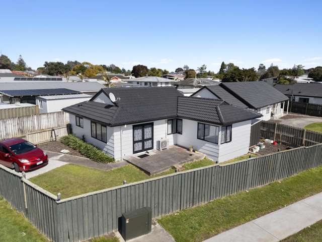 2 Staverton Crescent Mangere_1