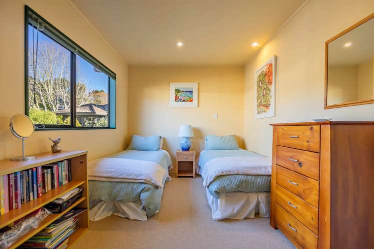 1/1031 Beach Road Torbay_21