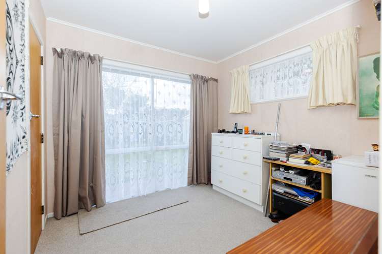 6 Deanwell Avenue Deanwell_12