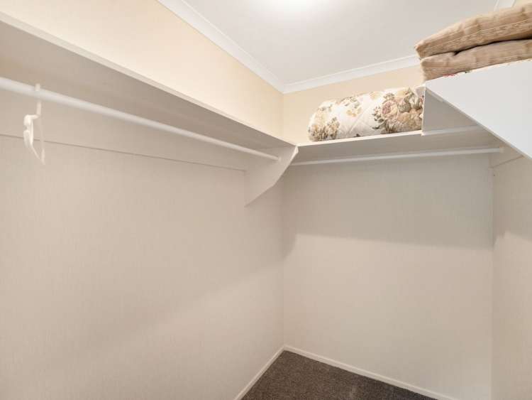 4 Merlin Close Huntington_29