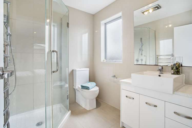 9 Beltany Drive Flat Bush_13