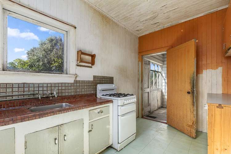 11 Lonsdale Crescent Rongotai_8