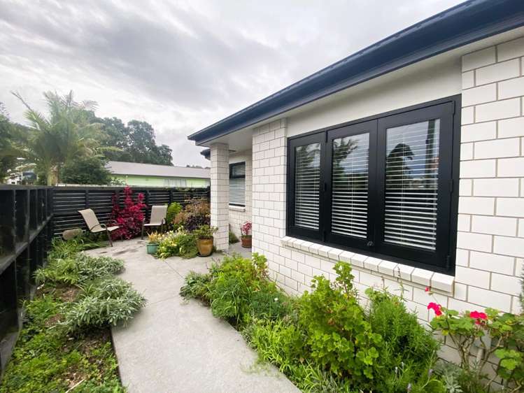 7 Forest Glen Orewa_10