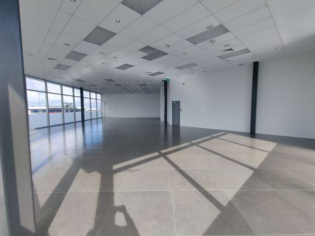 Iconic Auckland Airport Office