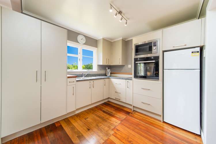 42 Tangihua Road Maungakaramea_11