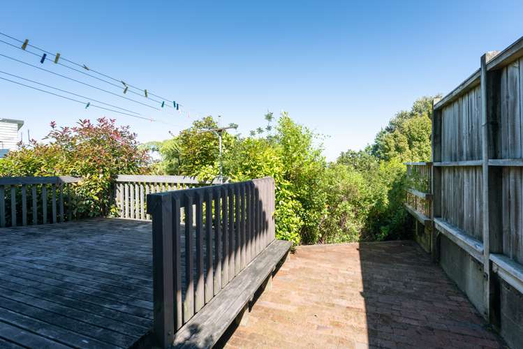 12 Atlanta Grove Brooklyn_14