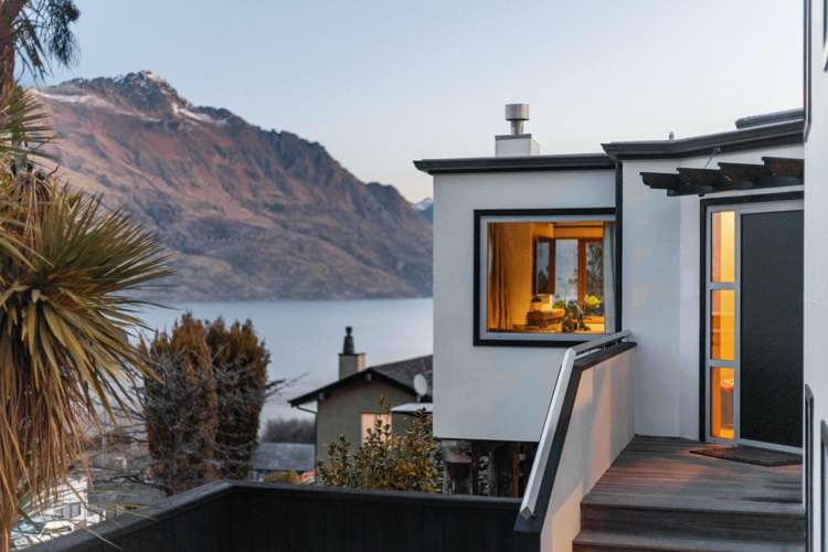 18 Dublin Street Queenstown Hill_20