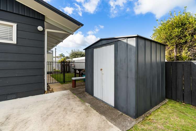 401 Linton Crescent Whangamata_21