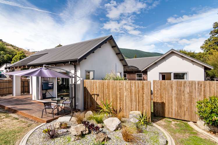 16 Sunningdale Drive Stoke_14