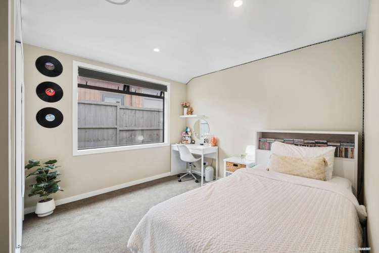 32 Siren Street Wainui_16