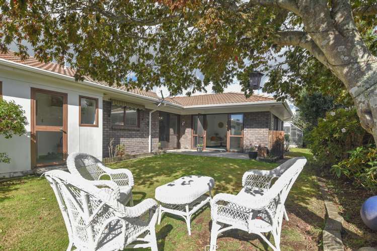 42a Holland Street Glenholme_21