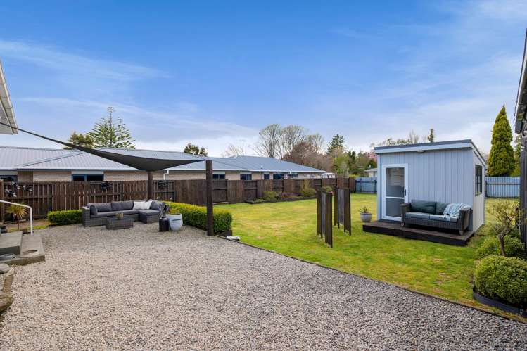 98 Brecon Road Stratford_14