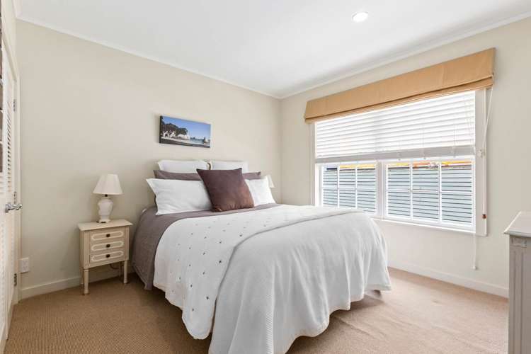 33a Bay Road Saint Heliers_15