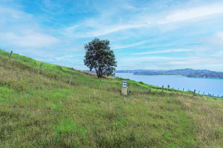 88 Ngarewa Drive Mahurangi West_6