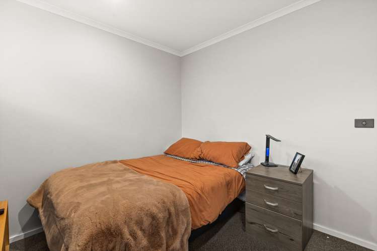 23 Drake Crescent Awatoto_13