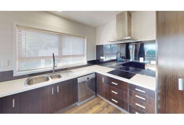 15 Blackmore Drive Lynmore_4