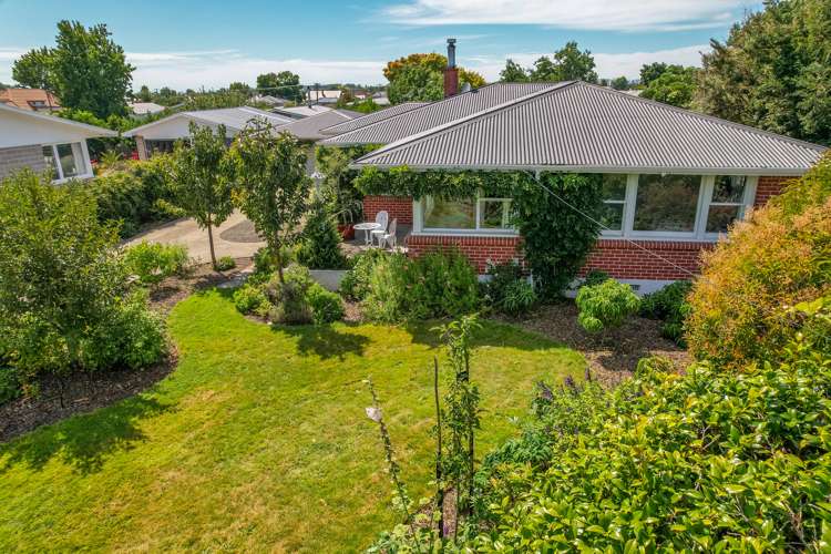 15 Houghton Crescent Redwoodtown_3