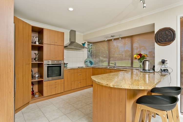 6 Top Road Dairy Flat_13