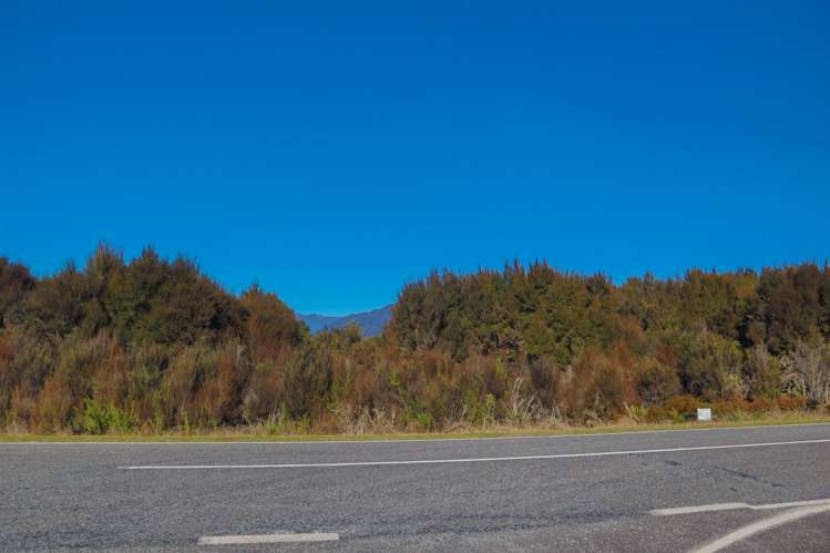 38 Beechwater Drive Moana / Lake Brunner_13