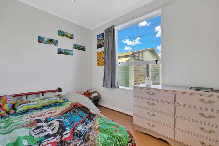 1 Stackhouse Avenue Bishopdale_9