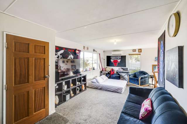 250 Flaxmere Avenue Flaxmere_1