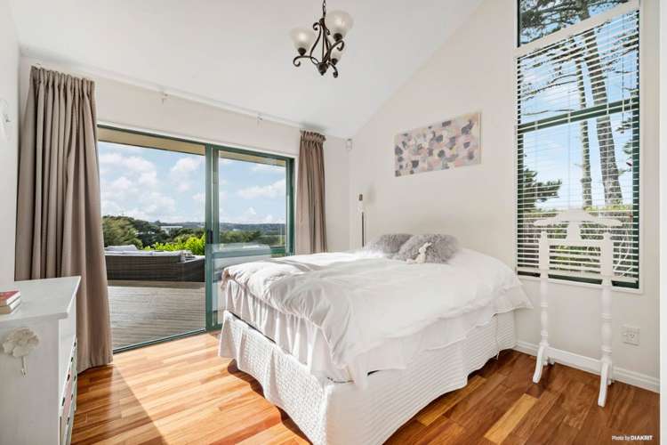 1 Whangaparaoa Road Red Beach_20