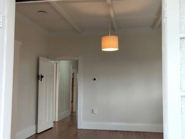 55 Willerton Avenue New Lynn_13