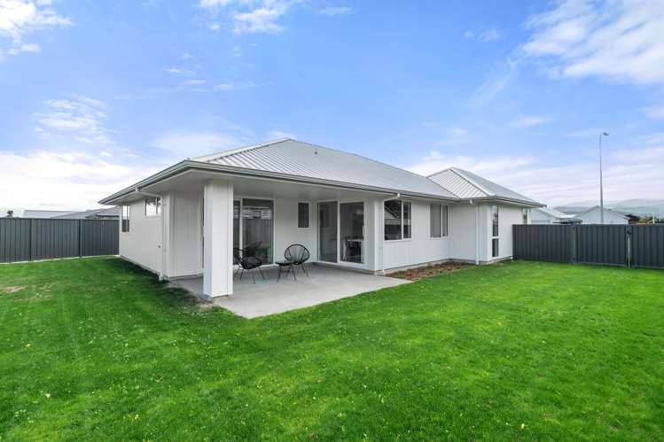 22 Hereford Drive Carterton_0