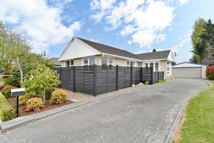 127 Cavendish Road Casebrook_26